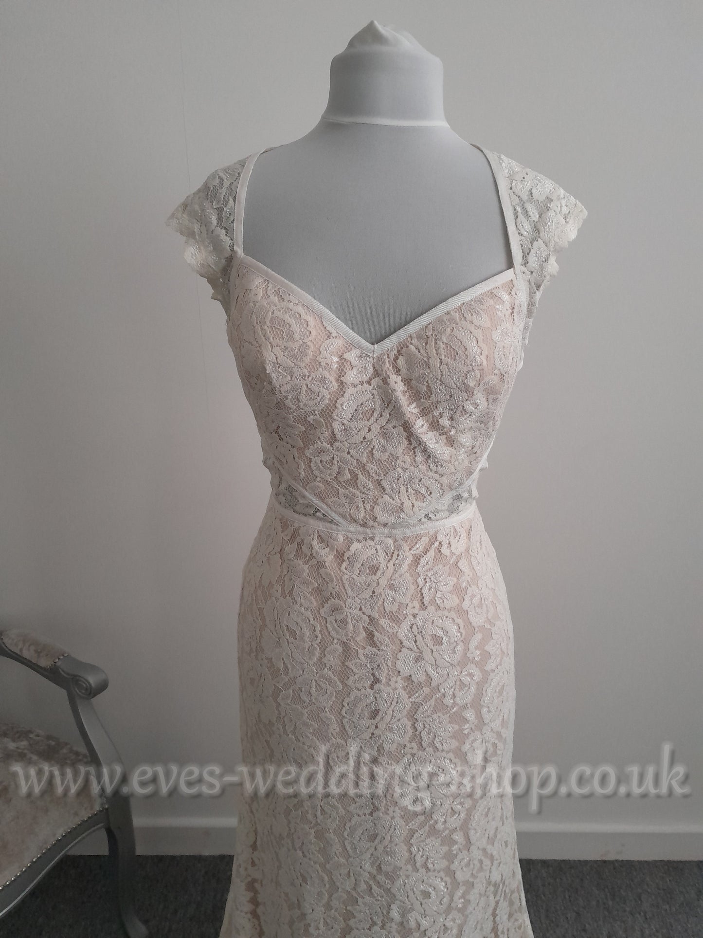 Watters ''Twilla'' ivory champagne lace wedding dress  UK 8