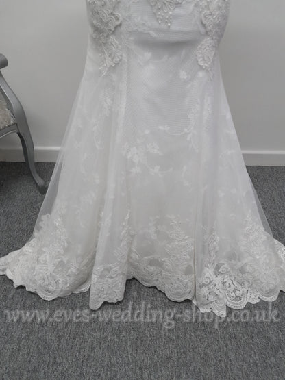 Victoria Kay ivory lace wedding dress with straps UK 12