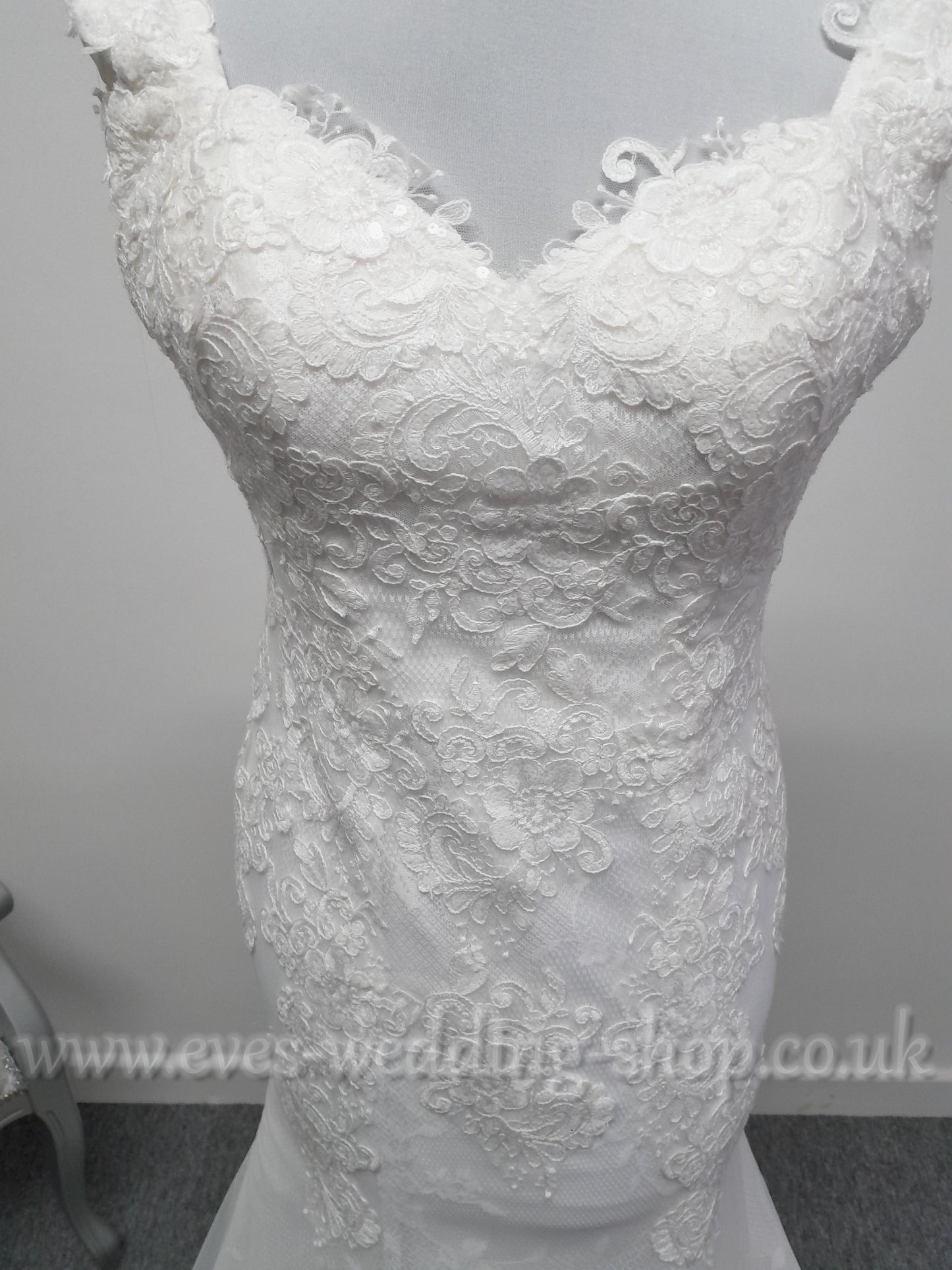 Victoria Kay ivory lace wedding dress with straps UK 12
