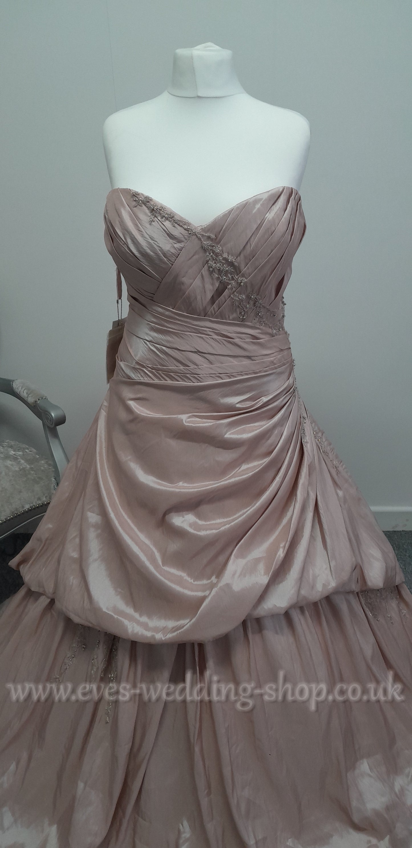 Sonsie 91019 wedding dress UK size 24
