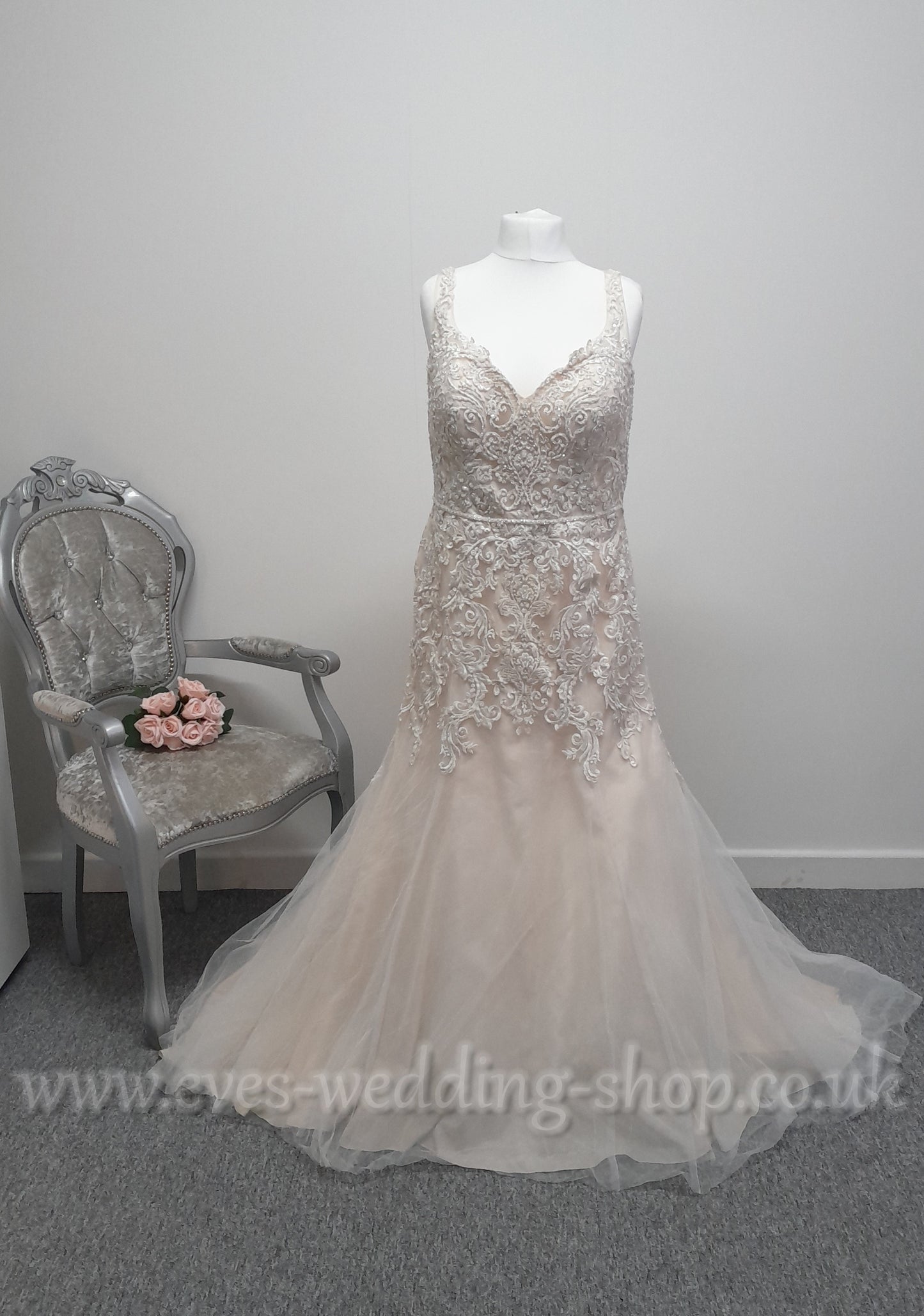 Victoria Kay ivory rum pink  tulle lace mermaid wedding dress UK 18