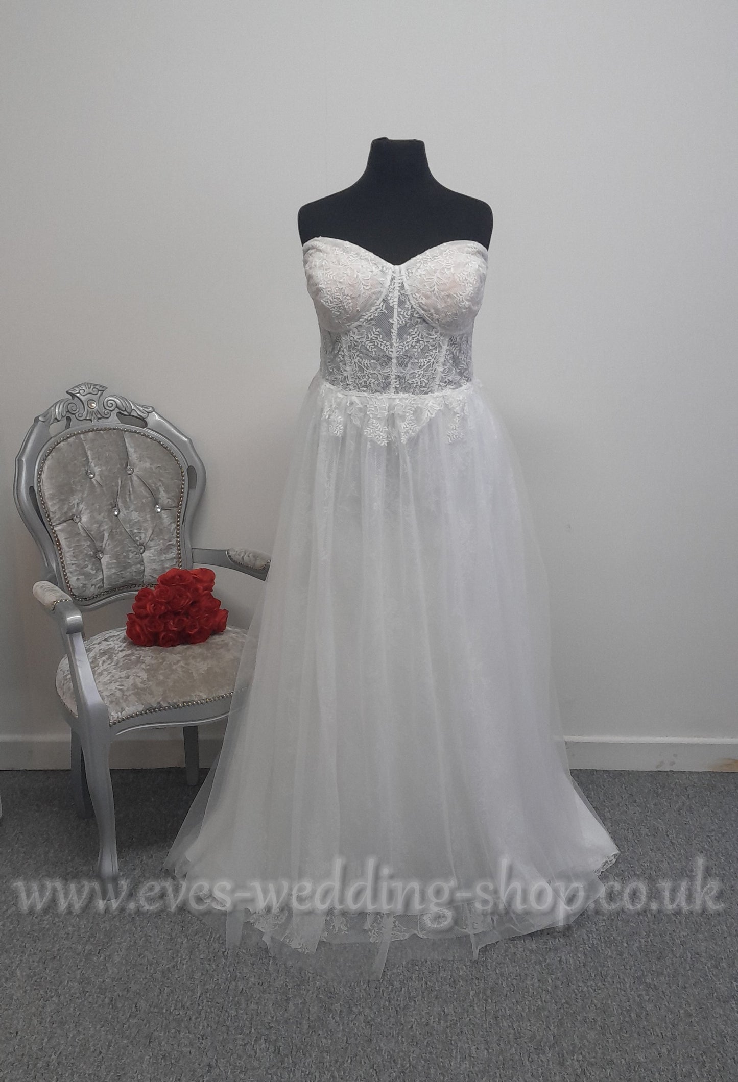David's bridal soft white wedding dress US 26, UK 28