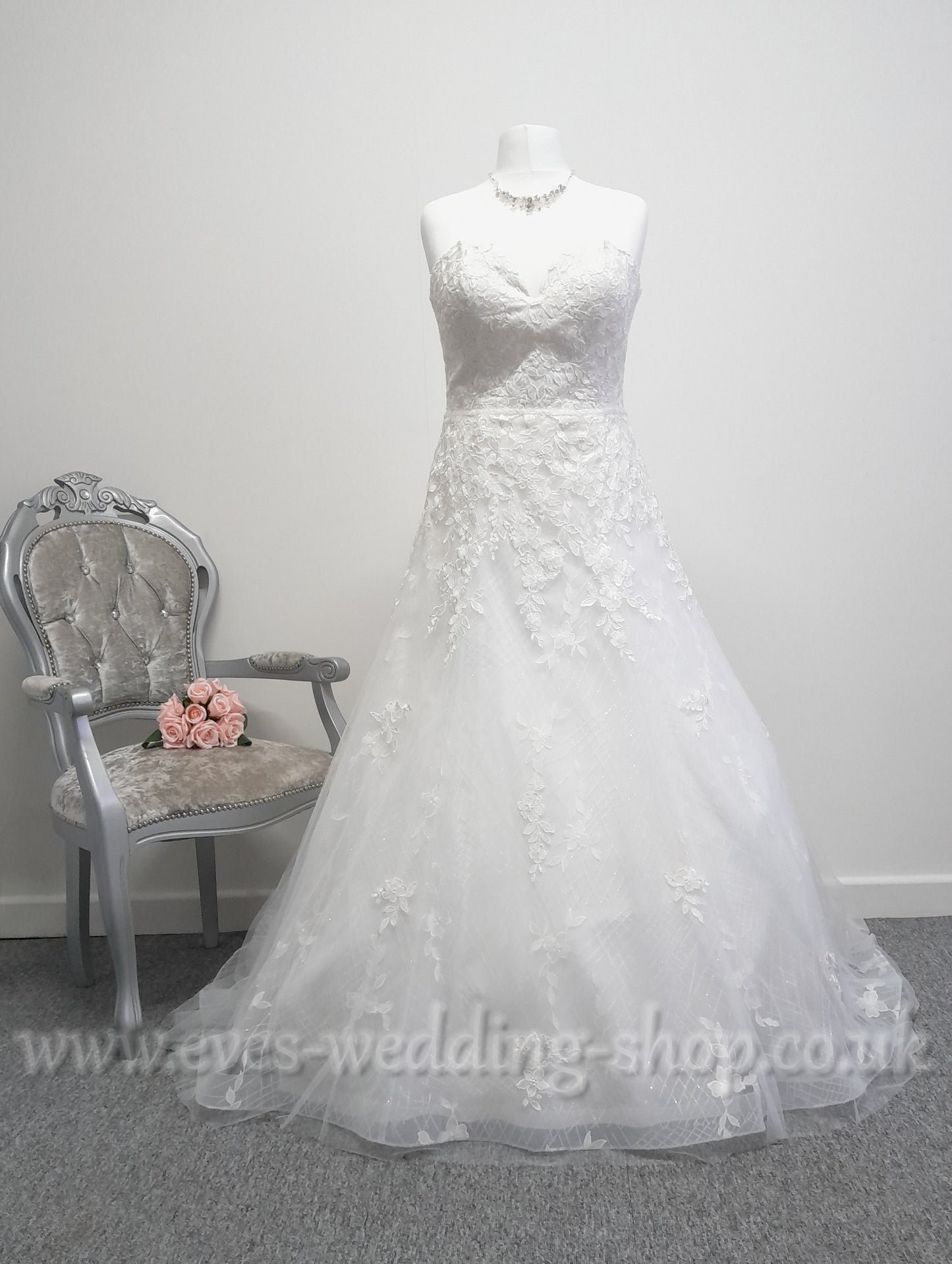 Eternity bride D5843 A line ivory wedding dress UK 14