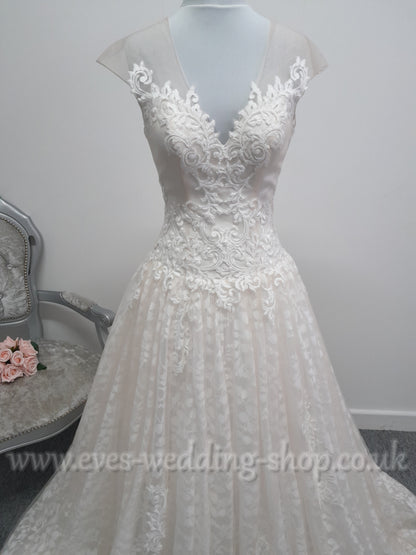 Rum pink ivory wedding dress UK 8/10