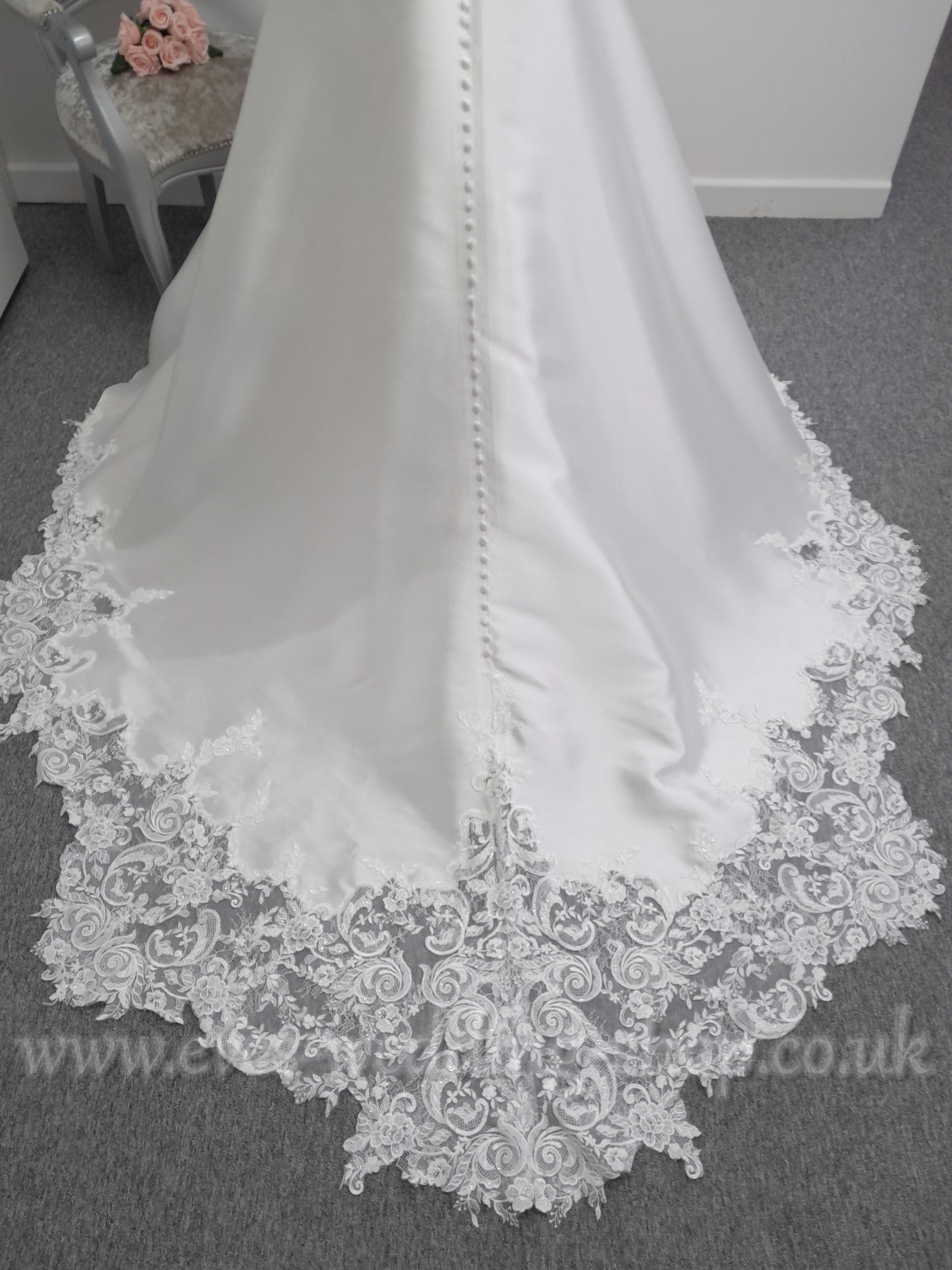 Ronald Joyce ivory wedding dress with cut out lace train UK size 8