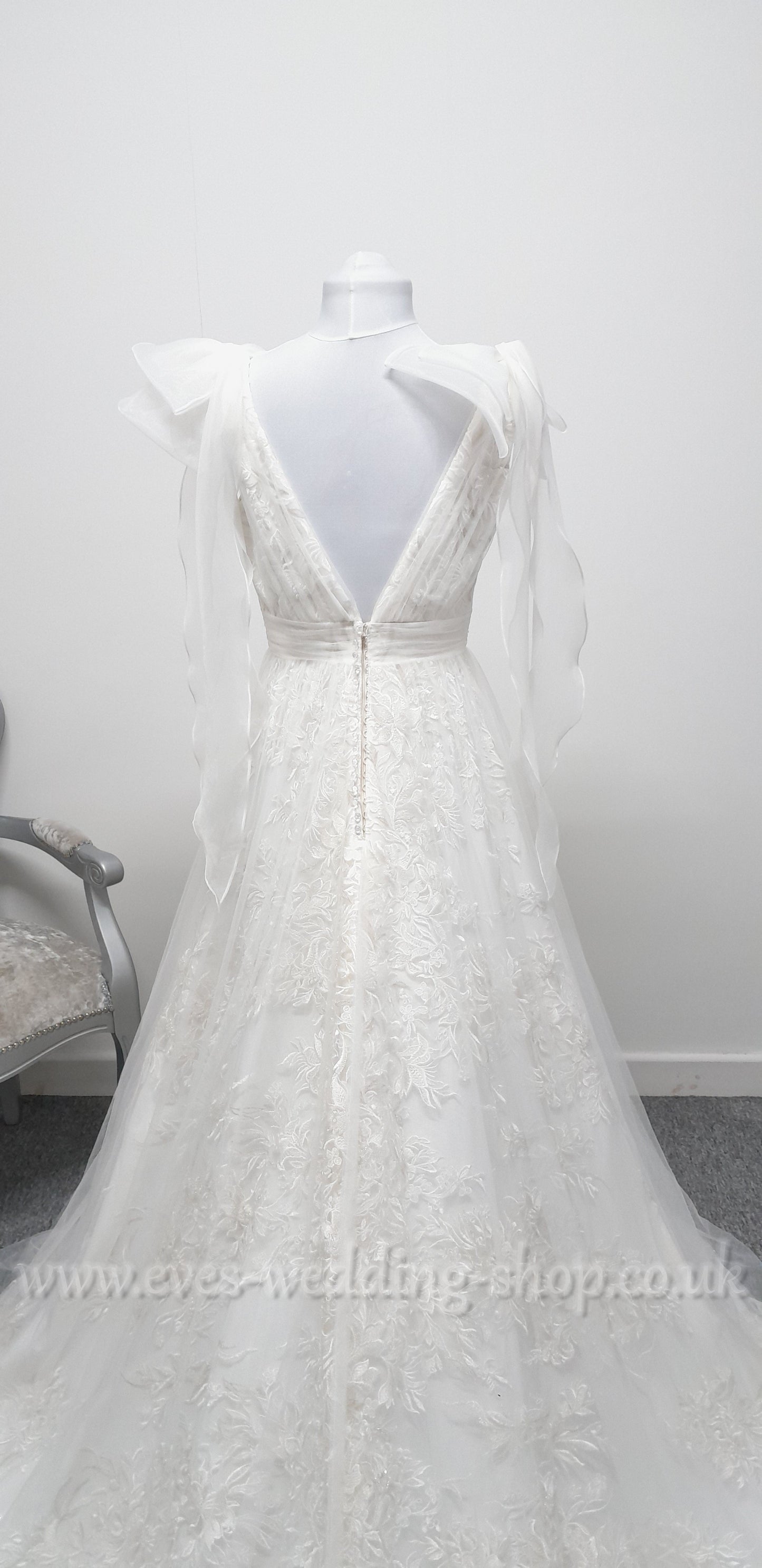 Charlotte Bridal ivory wedding dress UK 10