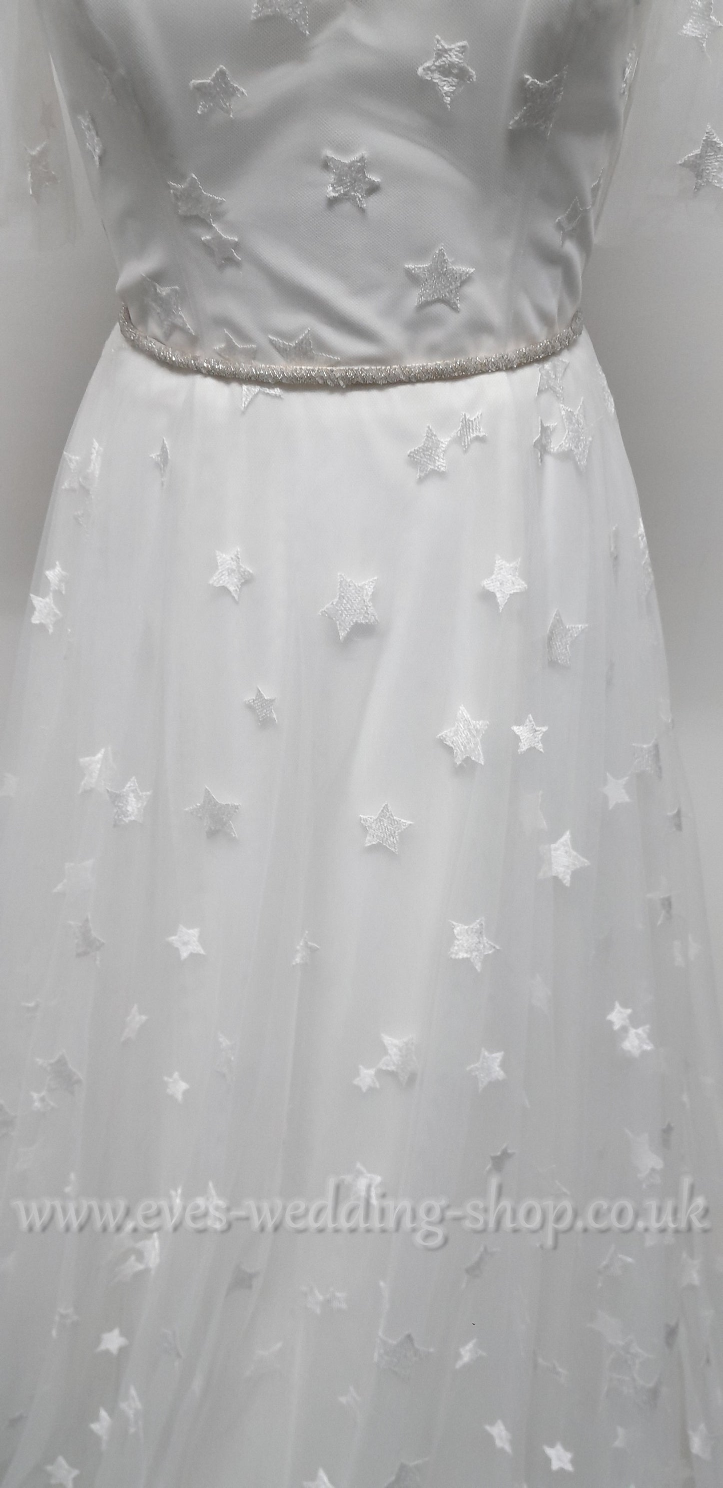 Charlotte bridal star wedding dress with cap sleeves UK 4/6