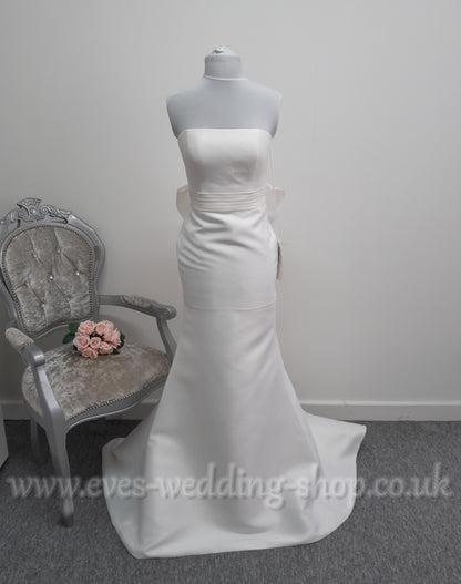 Nicole Milano Afrodite mikado fitted wedding dress UK 8
