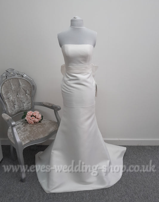 Nicole Milano Afrodite mikado fitted wedding dress UK 8