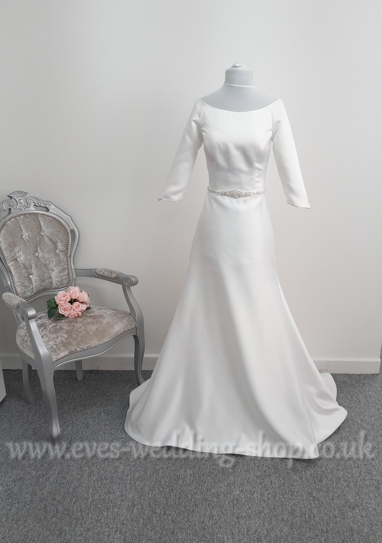 Romantica ivory wedding dress with 3/4 sleeves UK size 8
