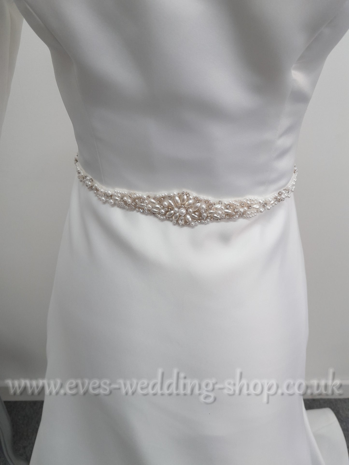 Romantica ivory wedding dress with 3/4 sleeves UK size 8