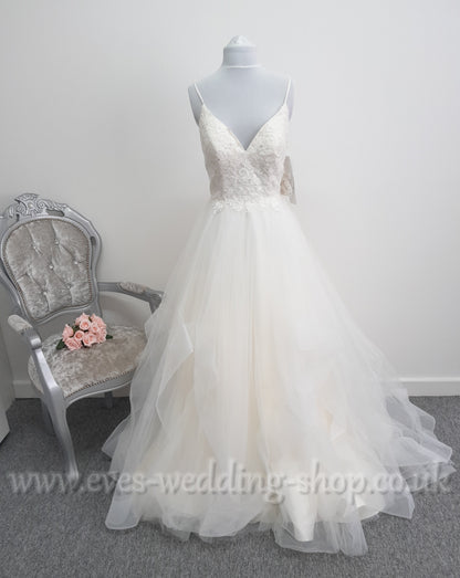 Eternity Bride ivory wedding dress UK 10