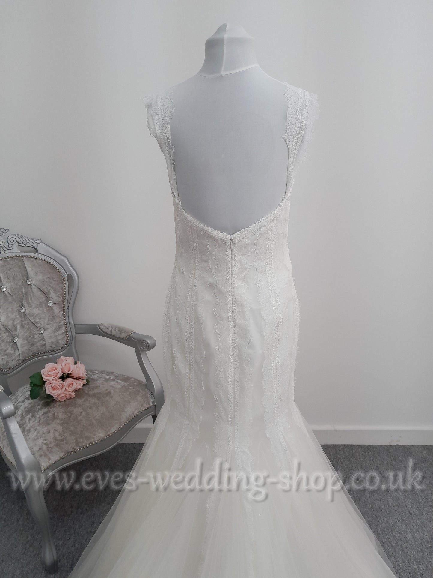 Enzoani ivory off the shoulder wedding dress UK 14