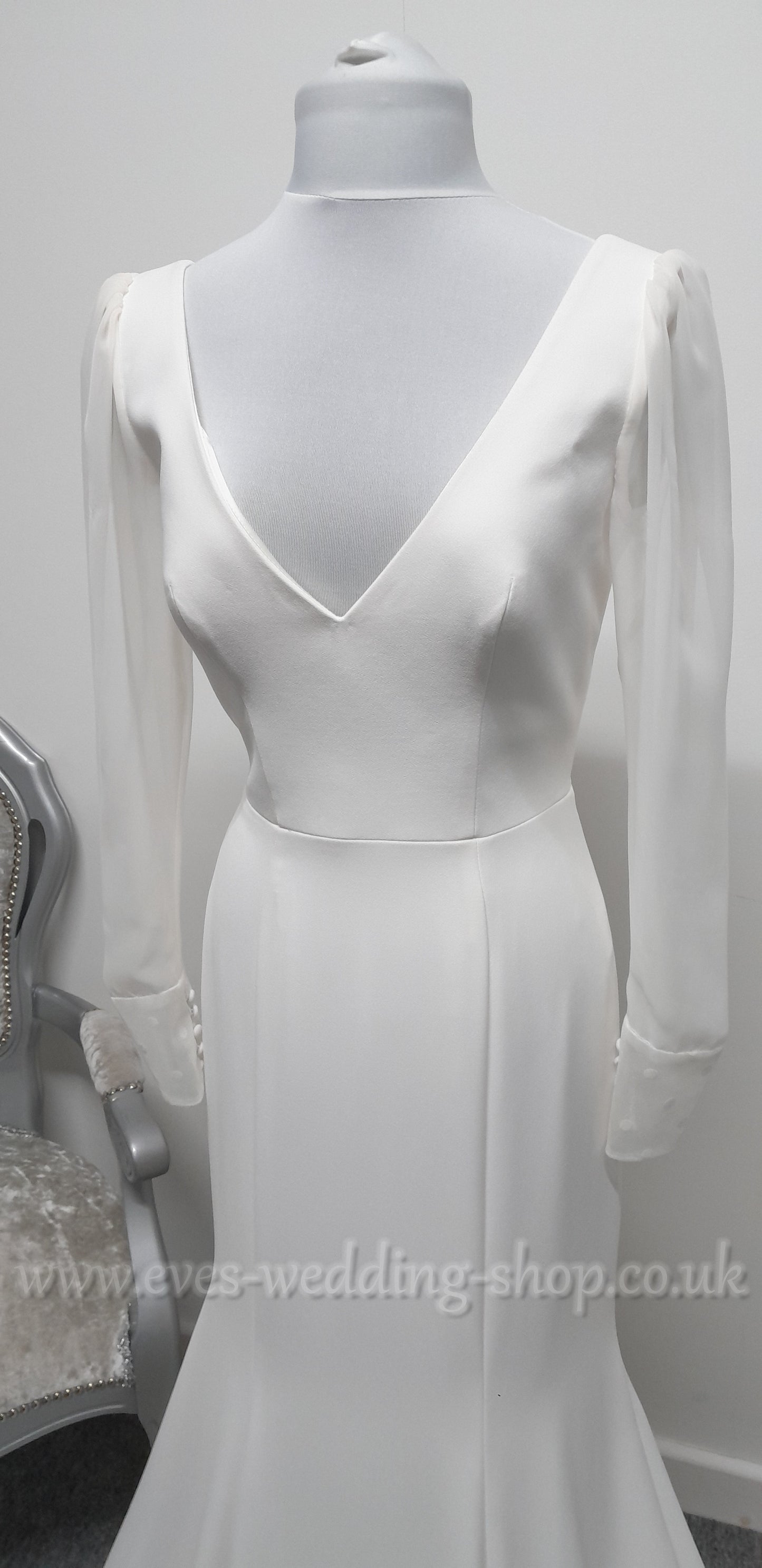 Georgia bridal ivory crepe wedding dress UK 14