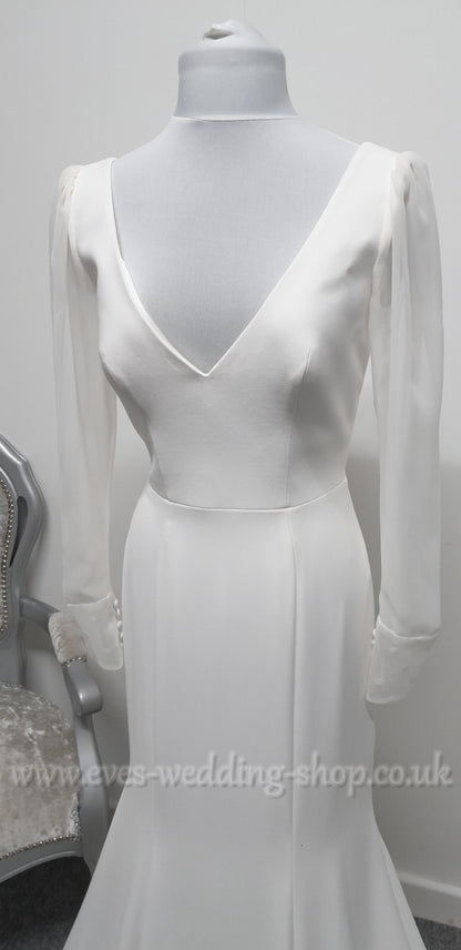Georgia bridal ivory crepe wedding dress UK 14