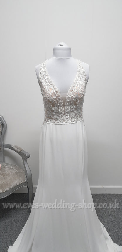 LJ ivory crepe wedding dress UK 10