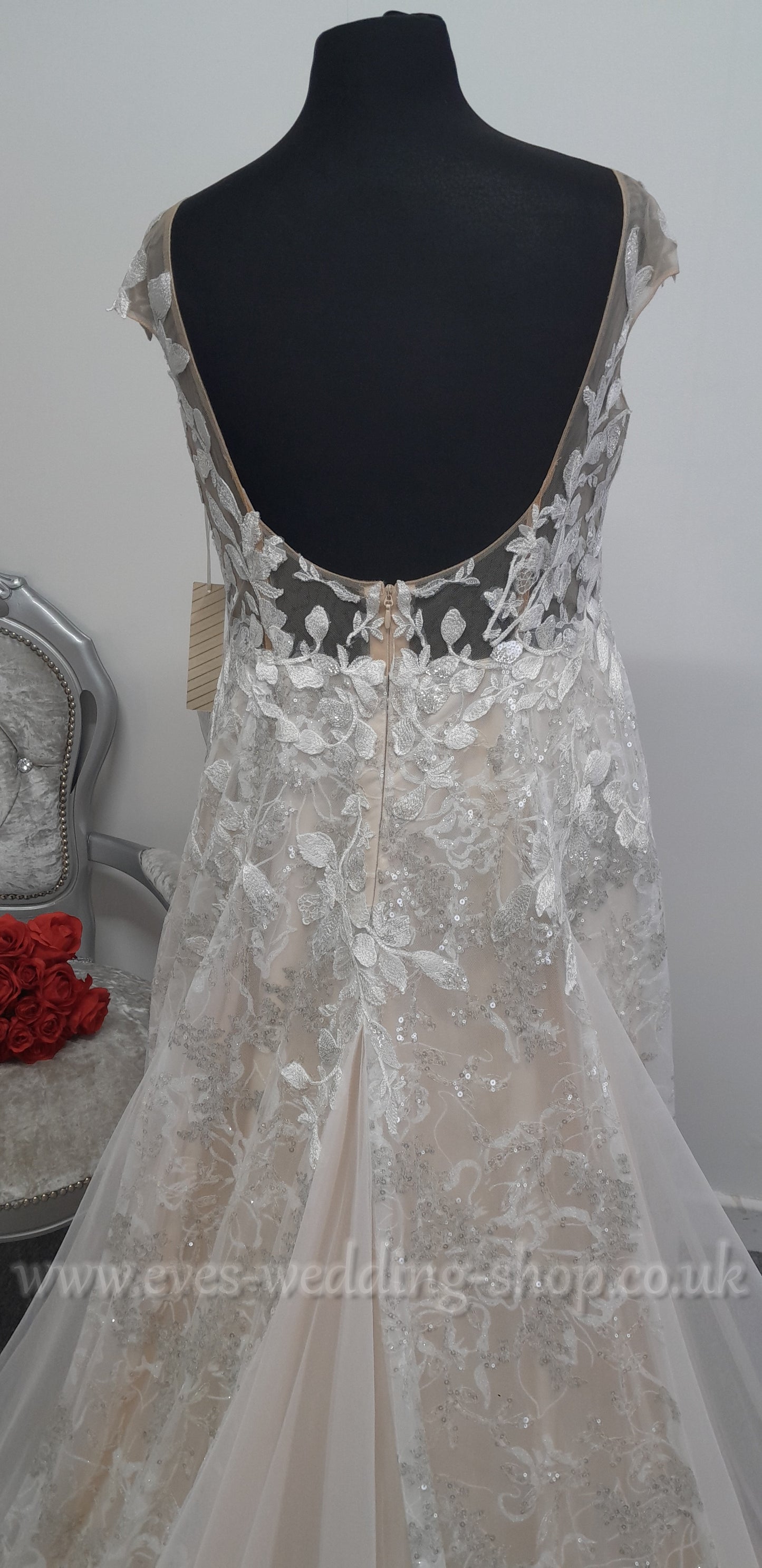 David's bridal Galina ivory champagne wedding dress US 22, UK 24