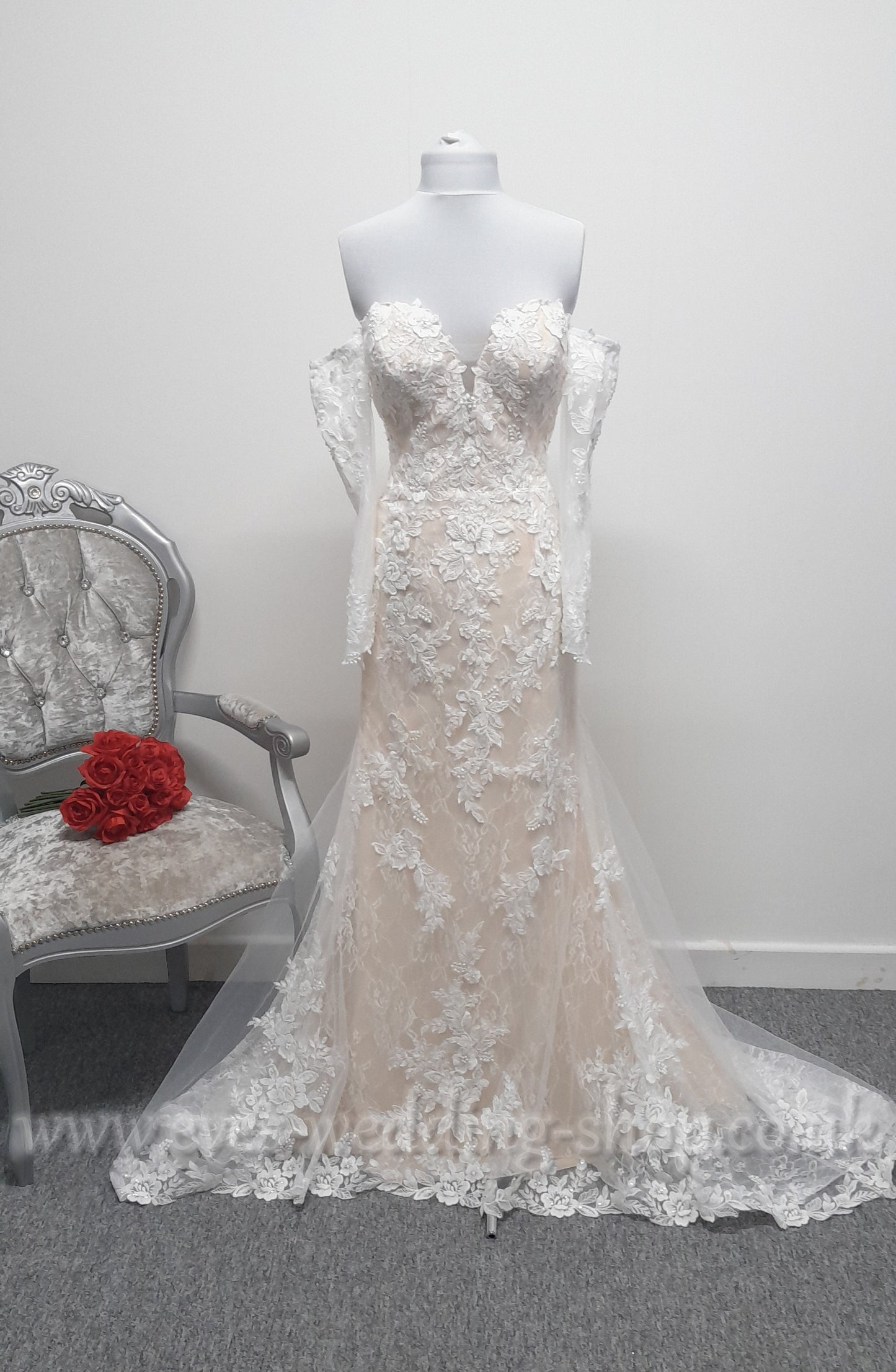 LJ Bridal ivory/champagne lace wedding dress UK 10