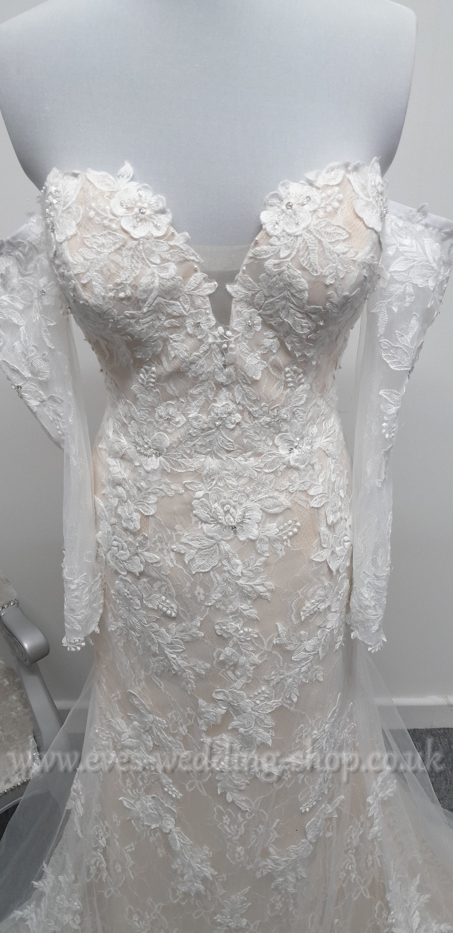 LJ Bridal ivory/champagne lace wedding dress UK 10