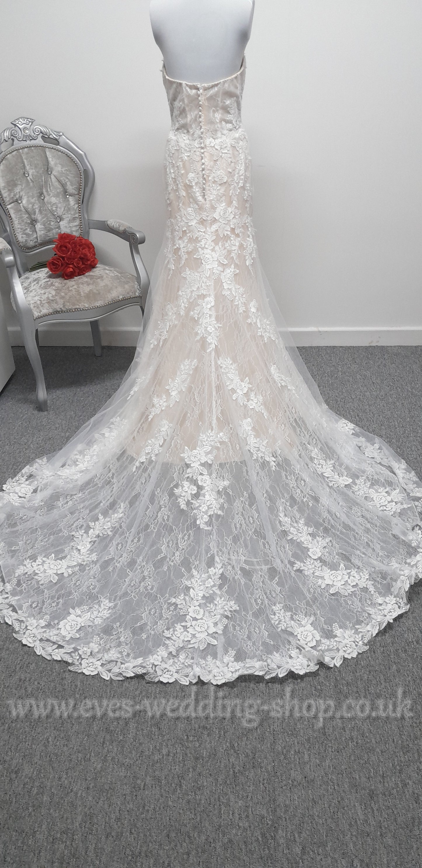 LJ Bridal ivory/champagne lace wedding dress UK 10