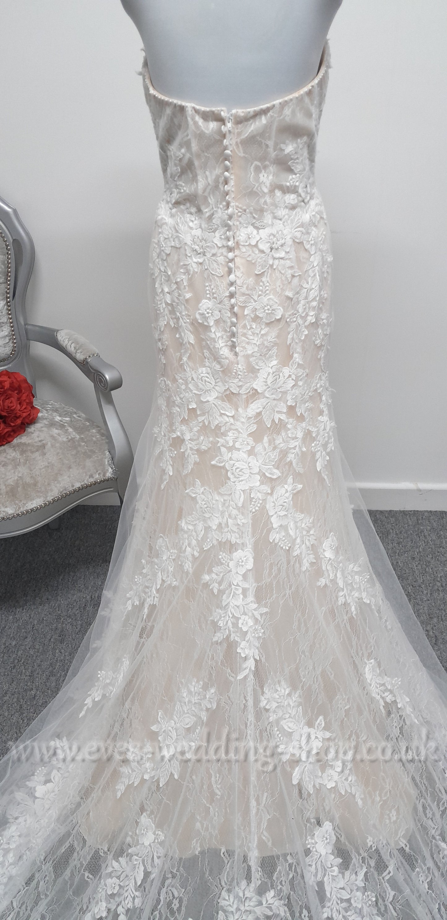 LJ Bridal ivory/champagne lace wedding dress UK 10