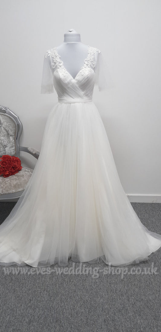 Charlotte Bridal ivory tulle wedding dress  UK 8