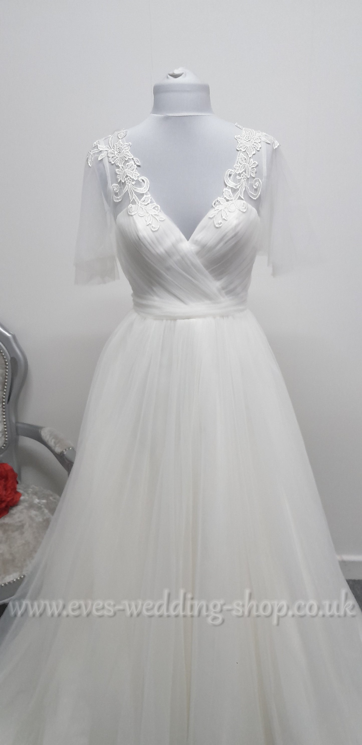 Charlotte Bridal ivory tulle wedding dress  UK 8
