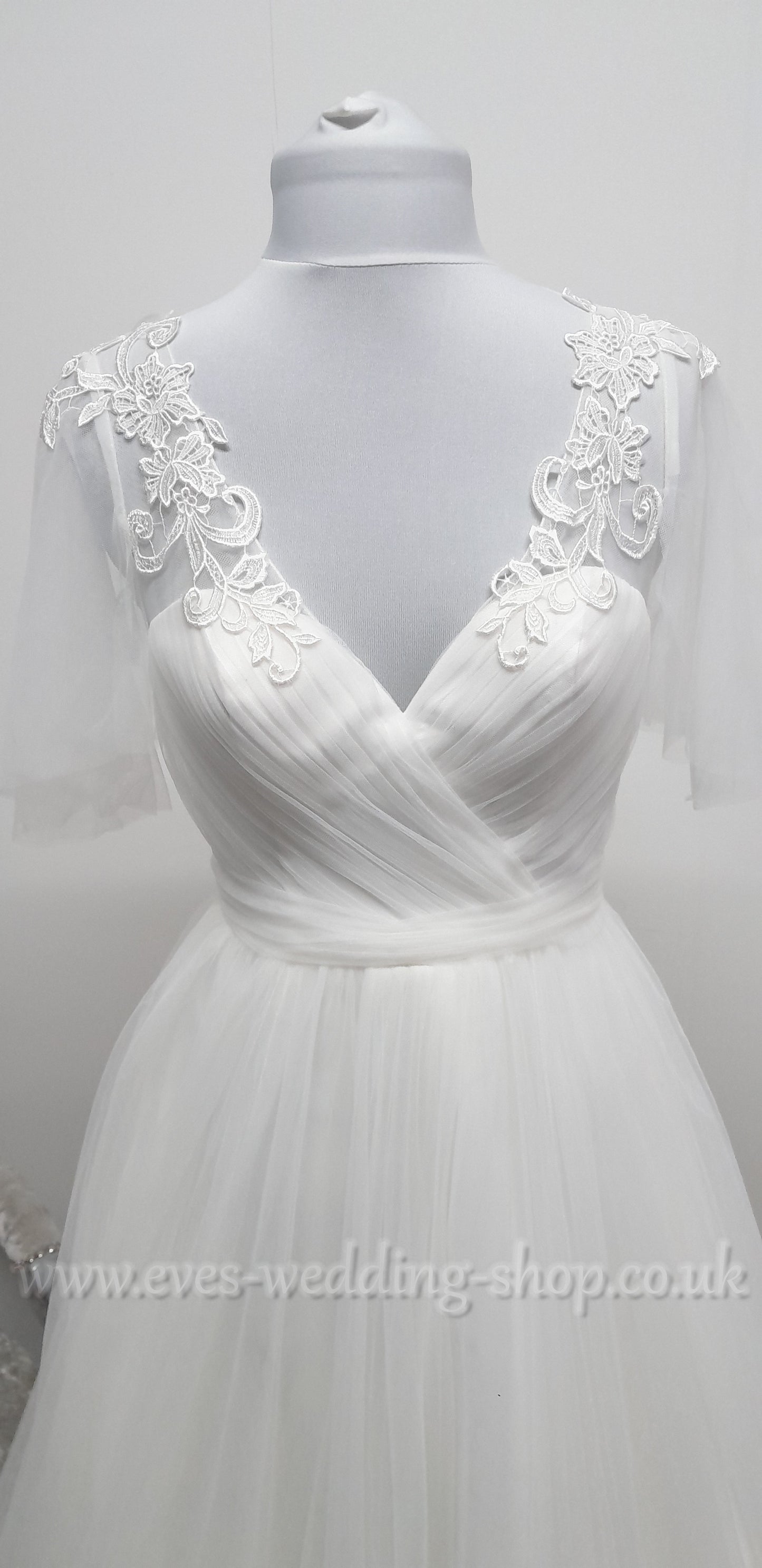 Charlotte Bridal ivory tulle wedding dress  UK 8