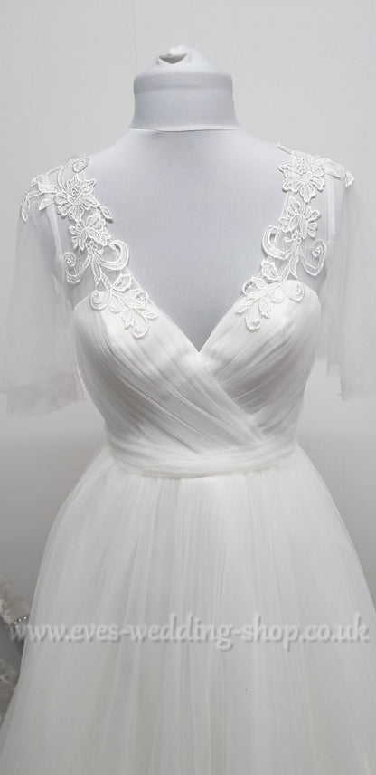 Charlotte Bridal ivory tulle wedding dress  UK 8