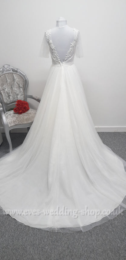 Charlotte Bridal ivory tulle wedding dress  UK 8