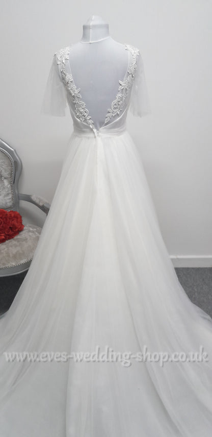 Charlotte Bridal ivory tulle wedding dress  UK 8