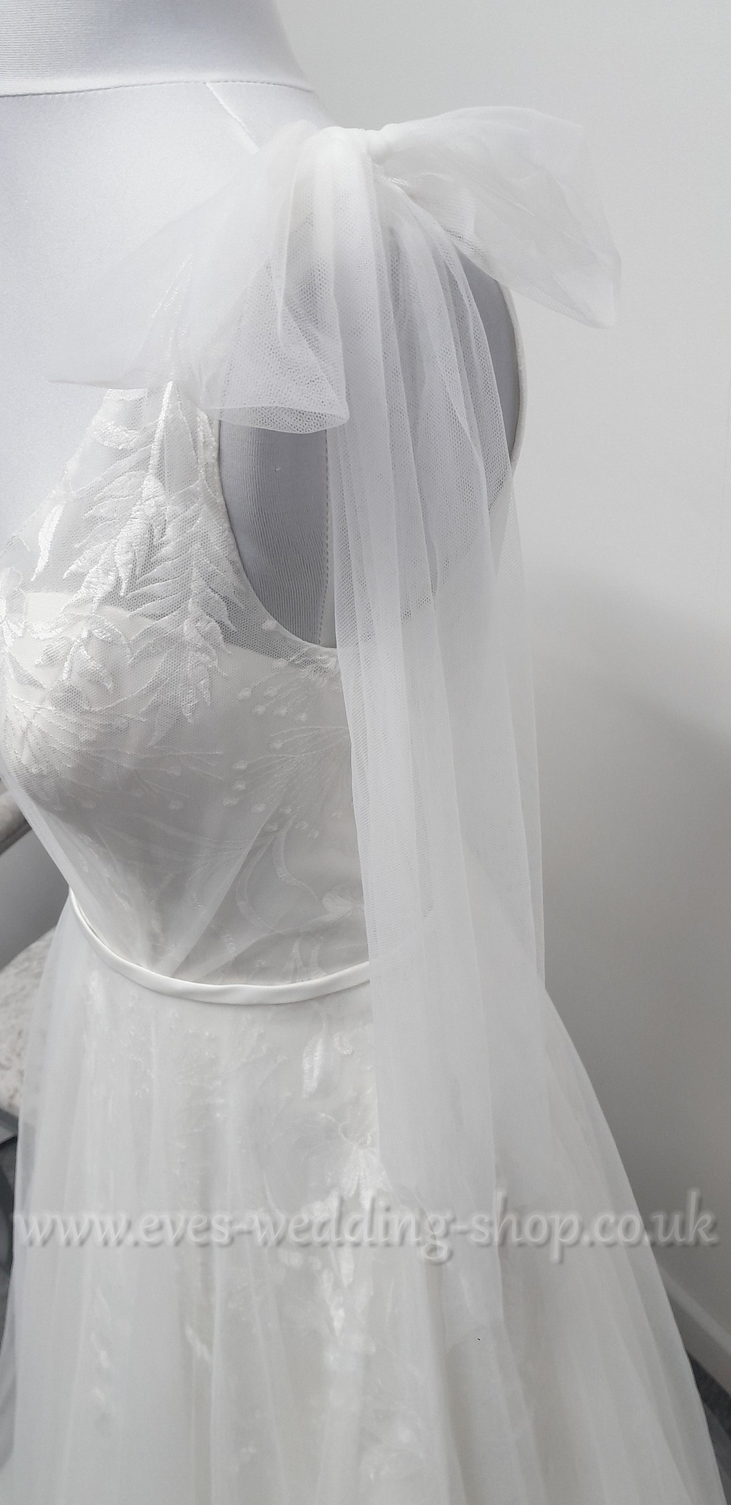 Charlotte bridal V neck A line wedding dress UK 10