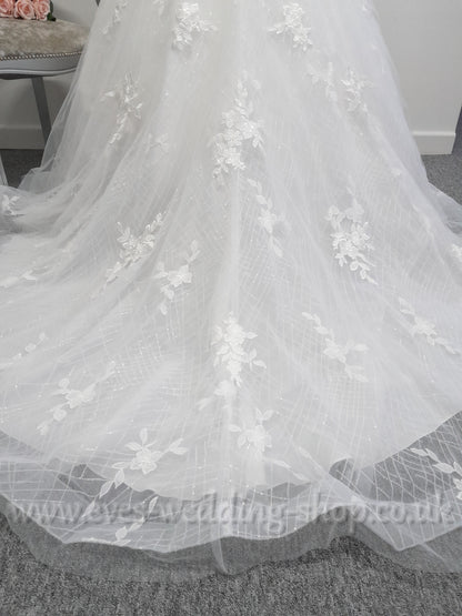 Eternity bride D5843 A line ivory wedding dress UK 14