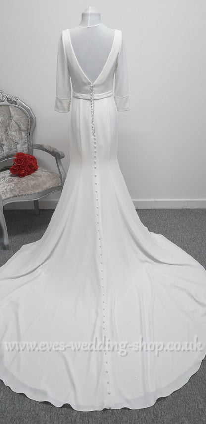 Georgia bridal crepe ivory wedding dress with 3/4 sleeves UK 10