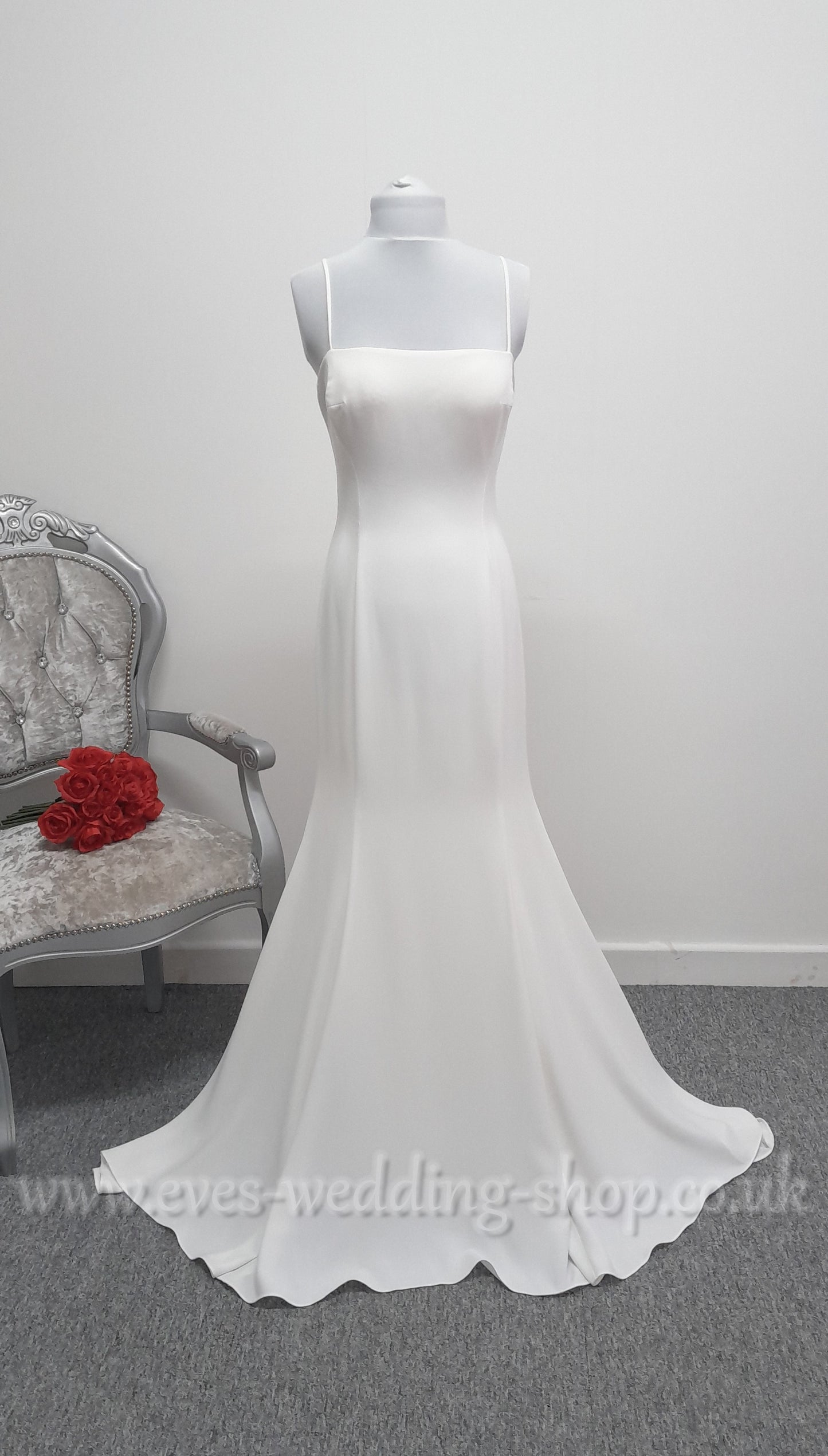 LJ Bridal ivory crepe wedding dress UK 10