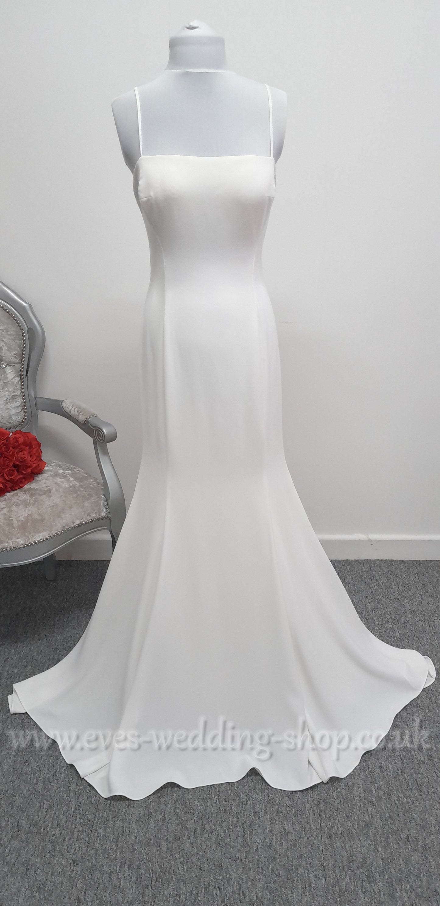 LJ Bridal ivory crepe wedding dress UK 10