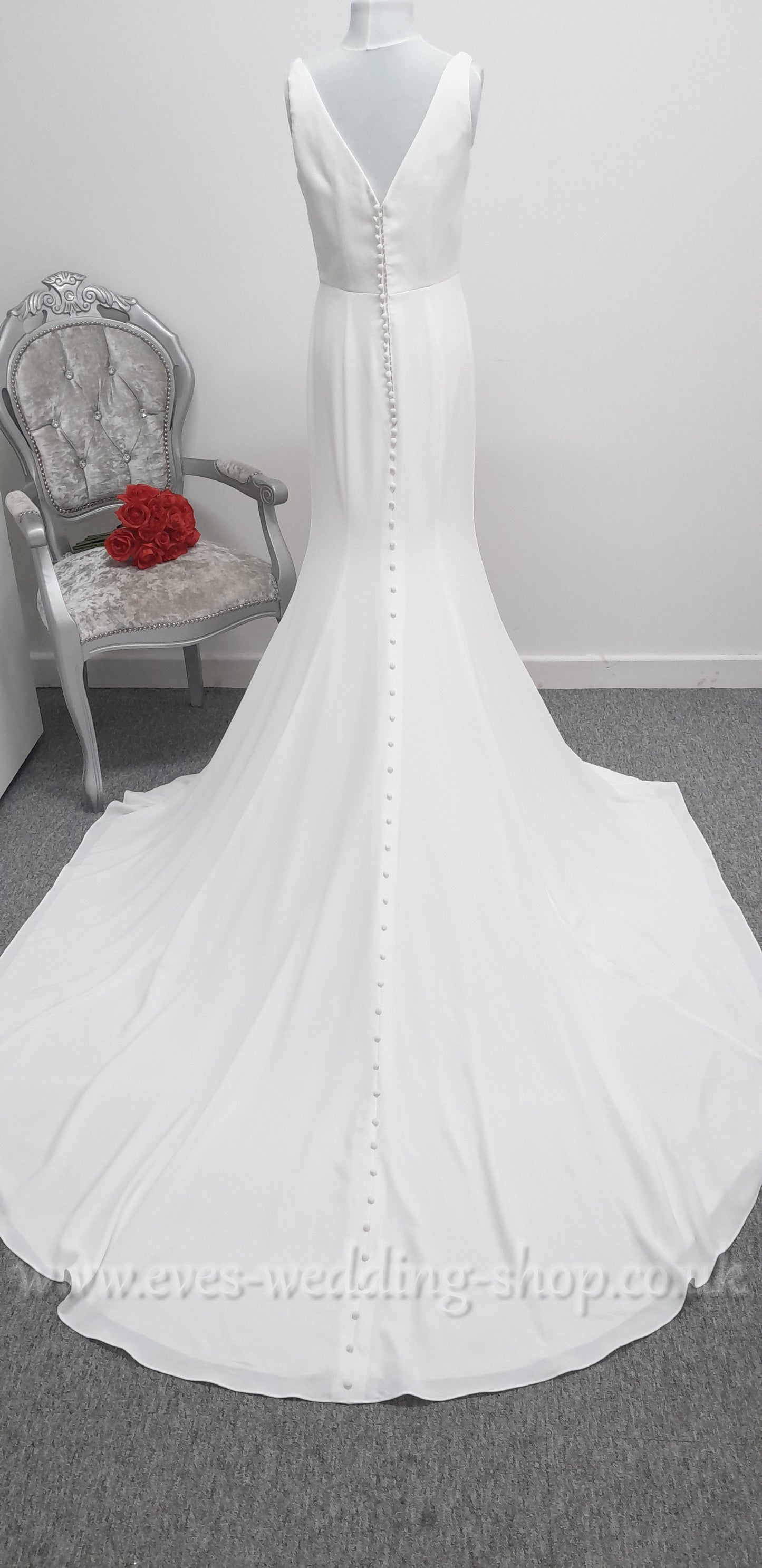 LJ Bridal ivory crepe wedding dress UK 10