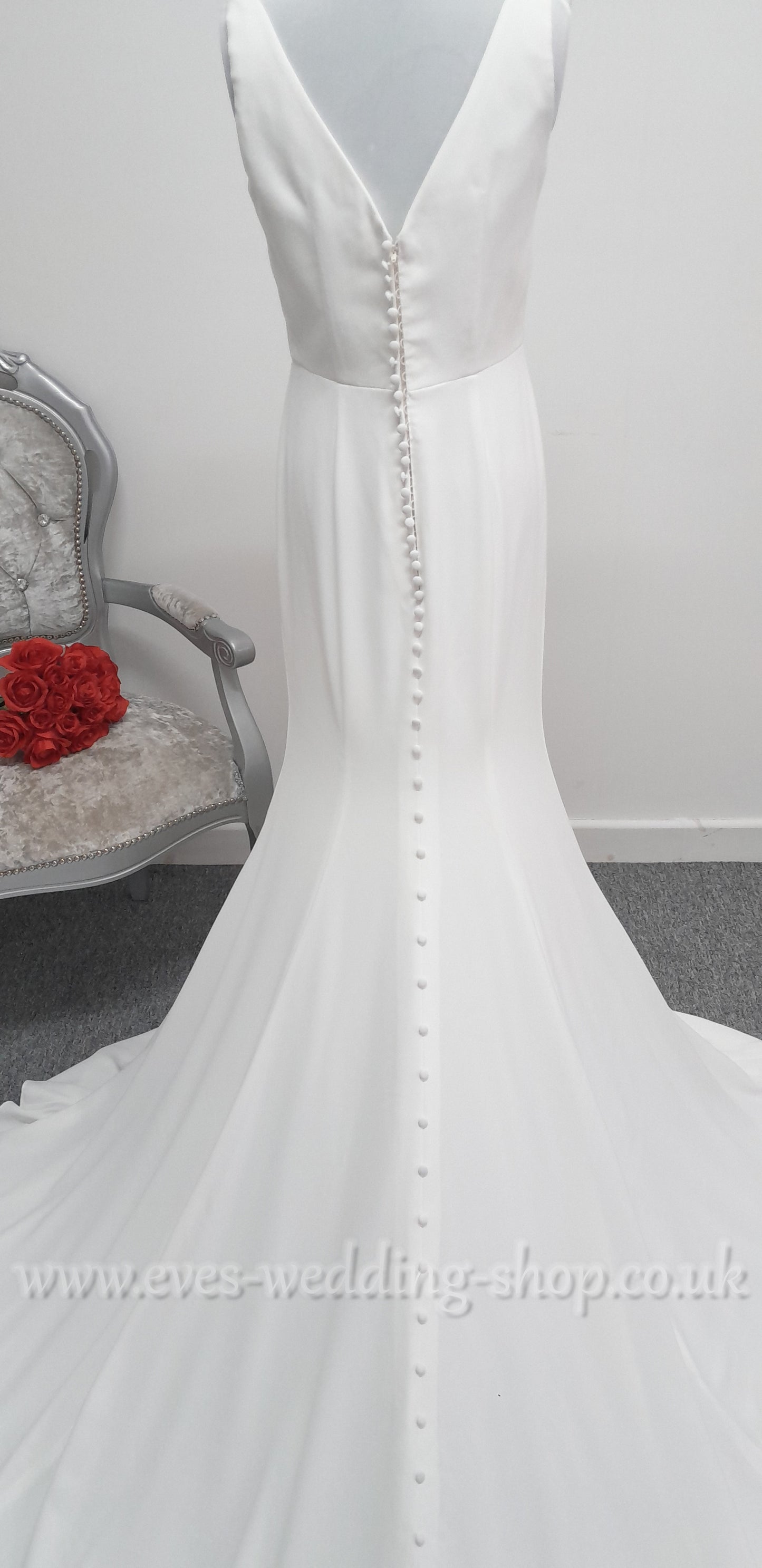 LJ Bridal ivory crepe wedding dress UK 10