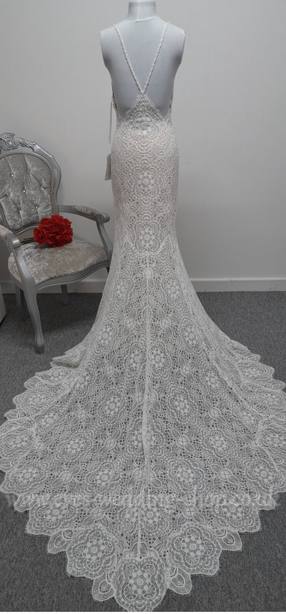 Wilderly bride ''Adelaide'' ivory champagne wedding dress UK 8