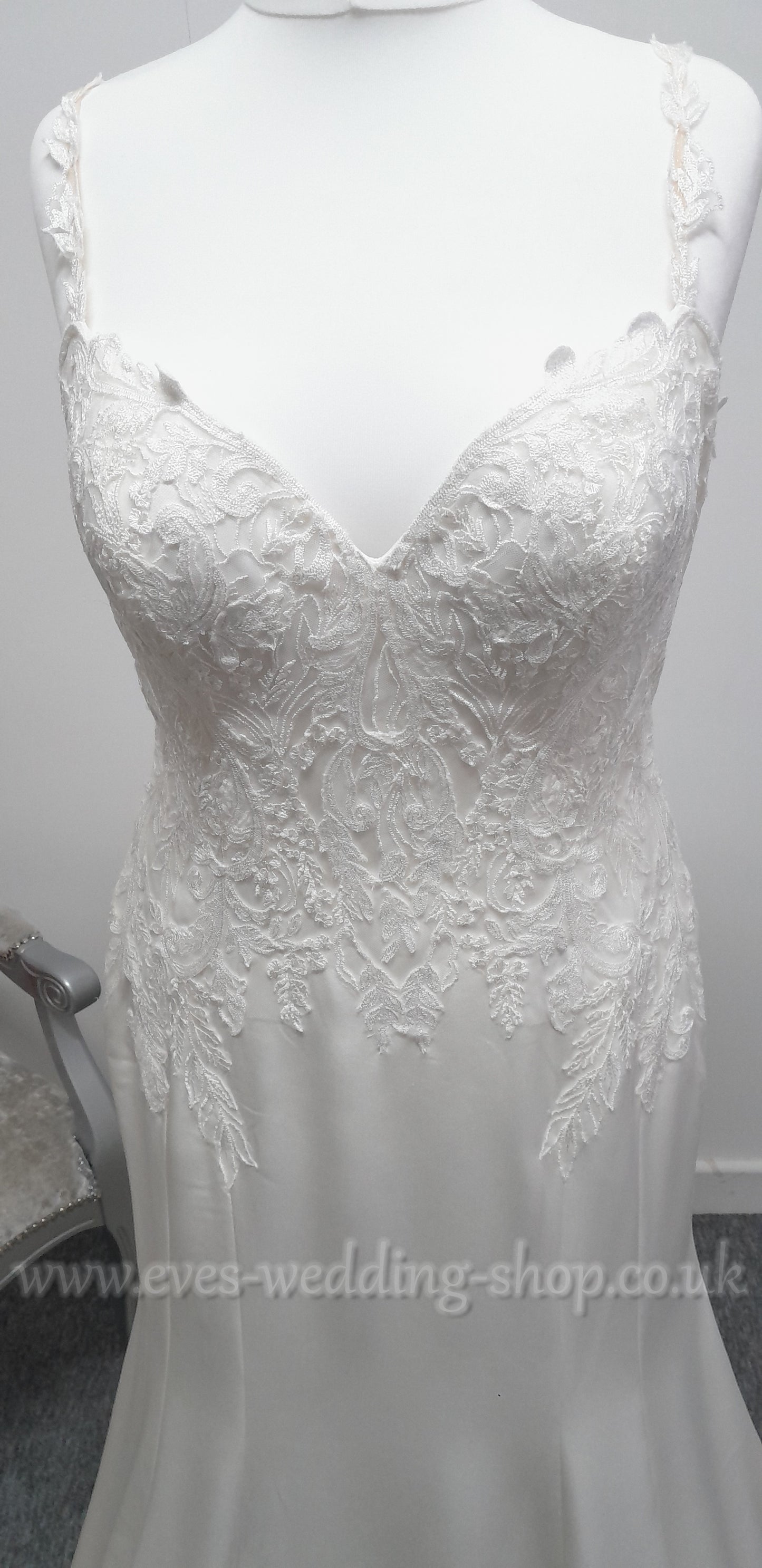 Rebecca Ingram ''Joyce''  ivory crepe wedding dress UK 18