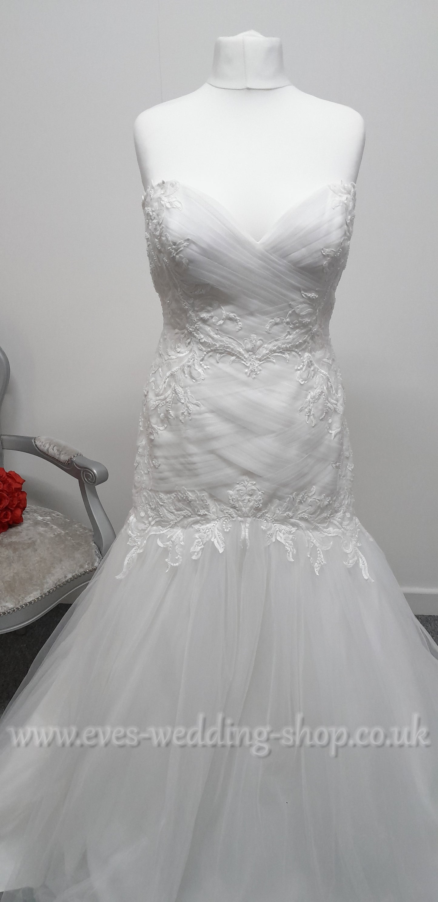 Rebecca Ingram ''Georgia'' ivory wedding dress UK 22