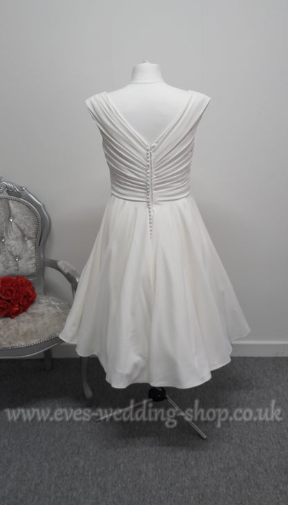 Lou Lou Bridal crepe tea length wedding dress UK 18