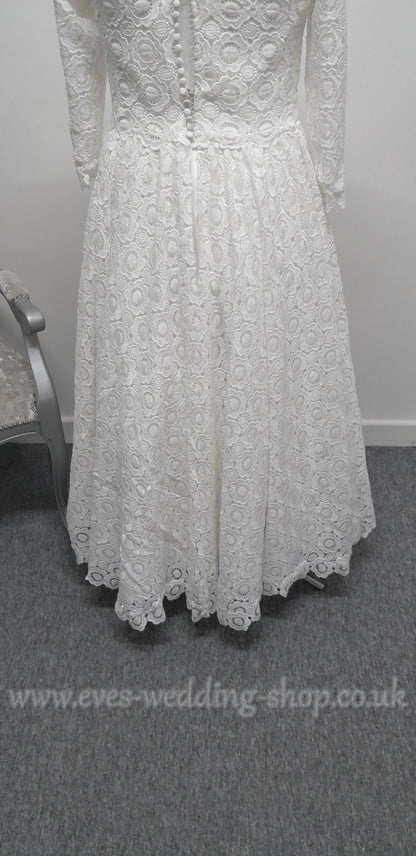 Lou Lou Bridal ankle length crochet wedding dress UK 16