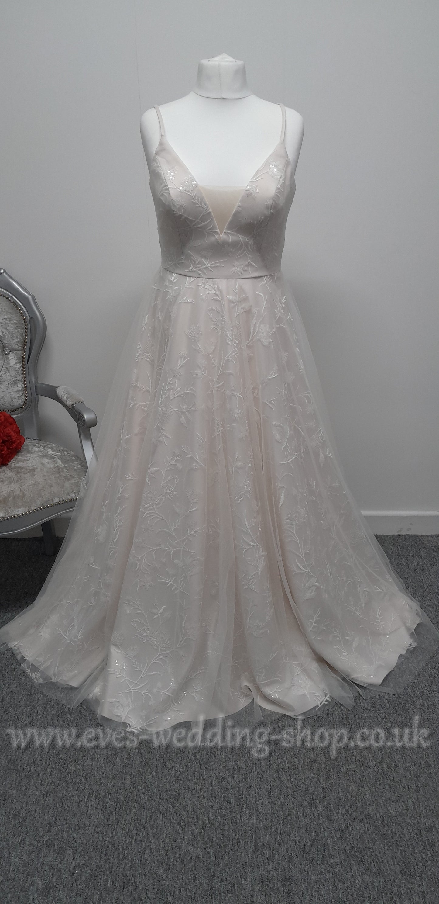 White Rose R1661 ivory pearl wedding dress UK 16