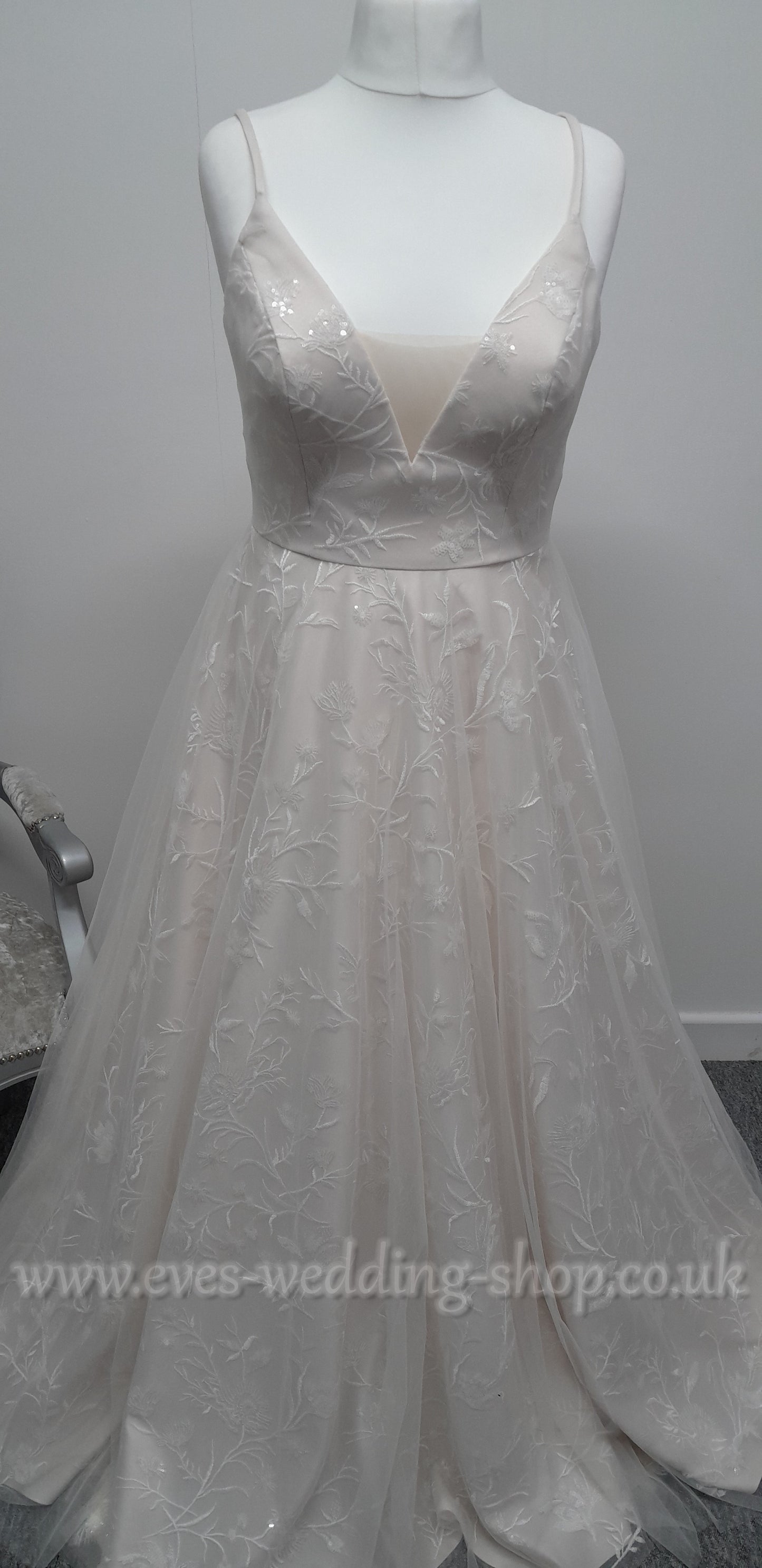 White Rose R1661 ivory pearl wedding dress UK 16
