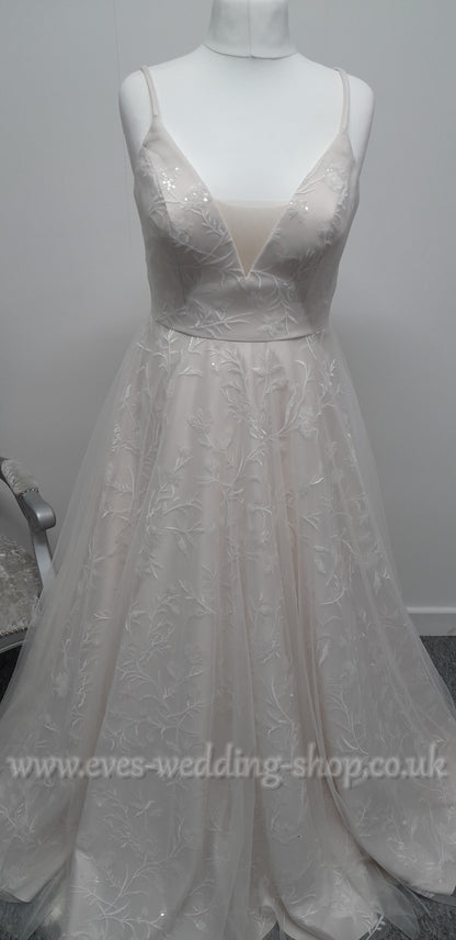 White Rose R1661 ivory pearl wedding dress UK 16