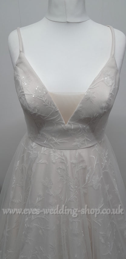 White Rose R1661 ivory pearl wedding dress UK 16