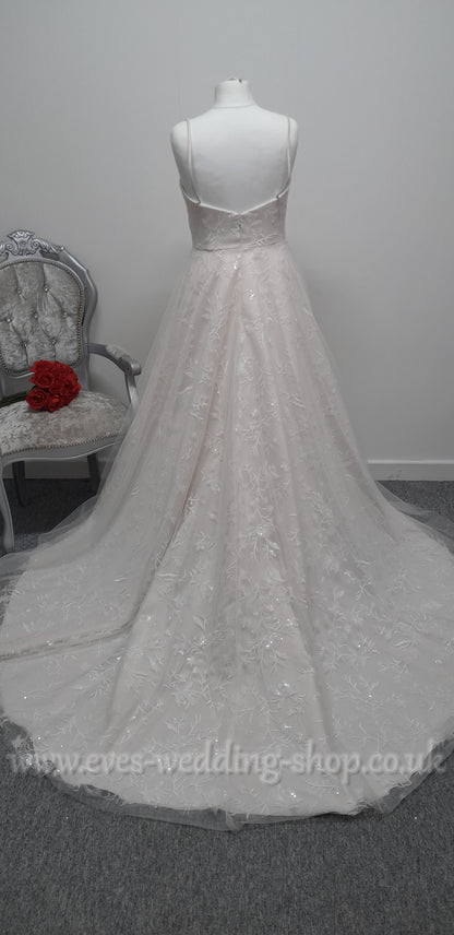 White Rose R1661 ivory pearl wedding dress UK 16