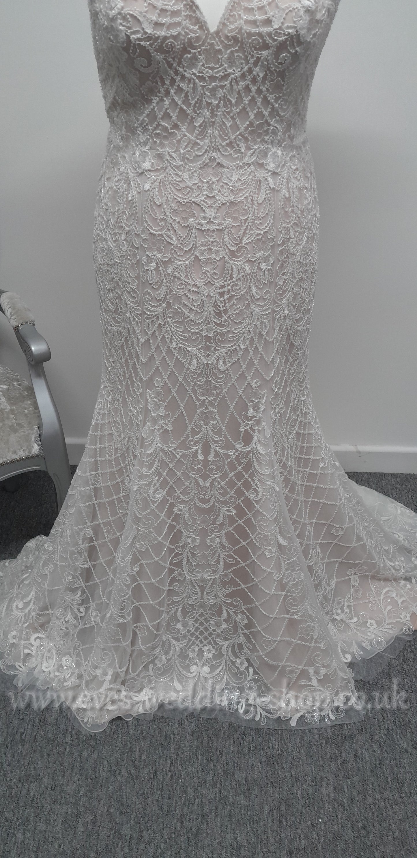 White Rose R1667 ivory nude wedding dress UK 16