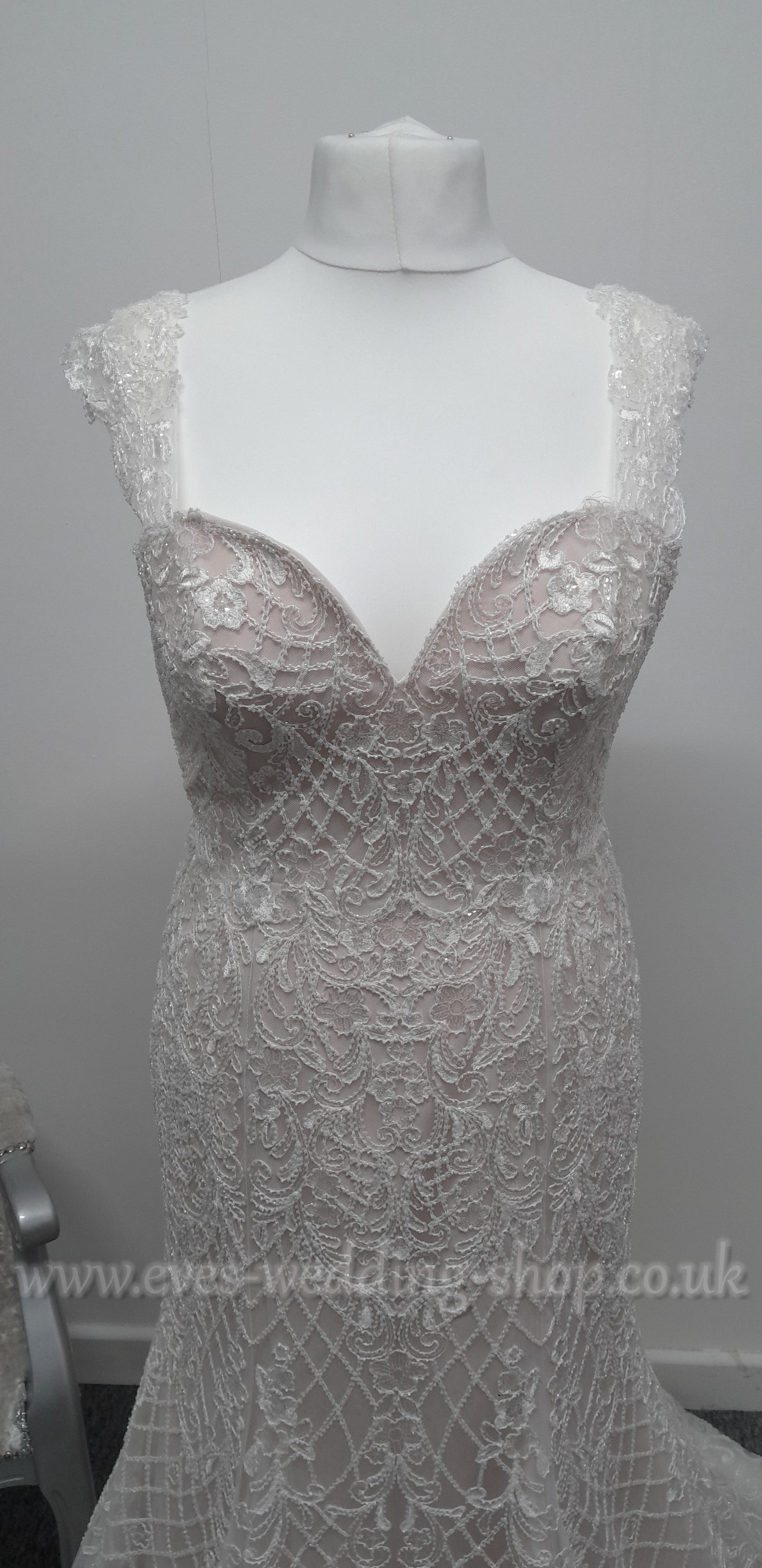 White Rose R1667 ivory nude wedding dress UK 16